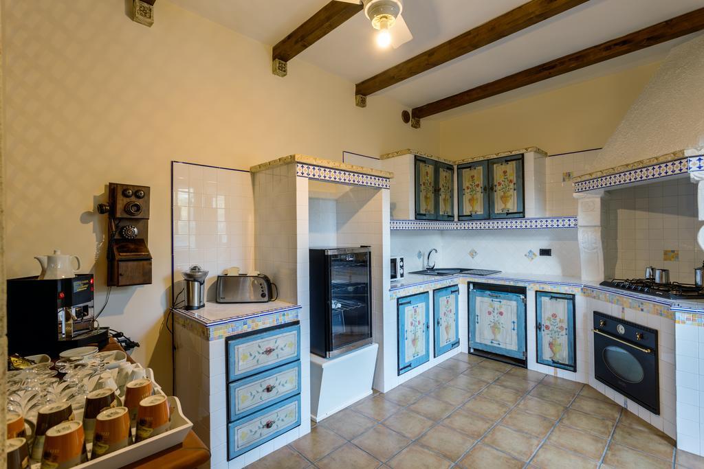 La Nuit Bed & Breakfast Bari Bagian luar foto